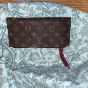 Louis Vuitton Adele wallet with Gold Detail